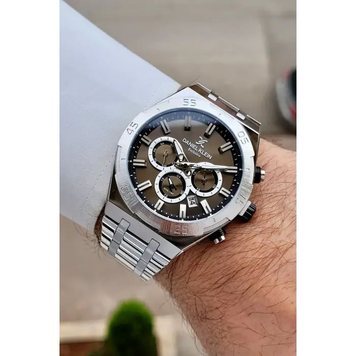 Kadranı Kahverengi Kordonu Gümüş Renk 44 mm İç Göstergeleri Aktif Erkek Kol Saati