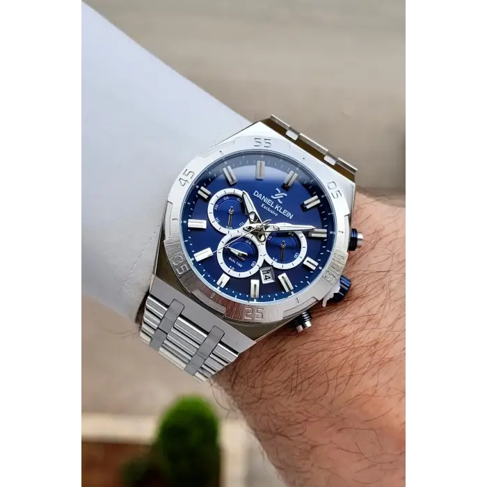 Kadranı Lacivert Kordonu Gümüş Renk 44 mm İç Göstergeleri Aktif Erkek Kol Saati