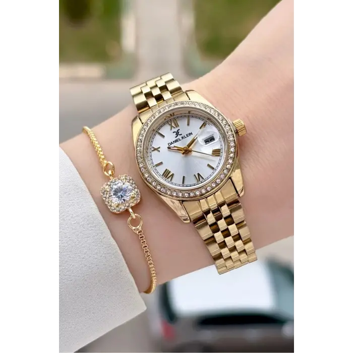 Gold Renk Hediye Paketli Kadın Kol Saati ve Hediye Baget Bileklik
