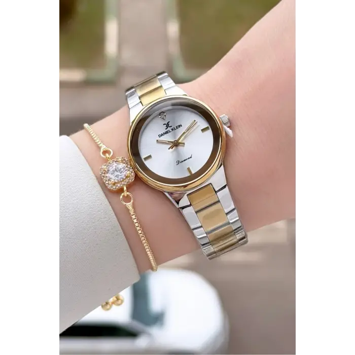 Gold Gümüş Renk 30 mm Hediye Paketli Kadın Kol Saati ve Hediye Bileklik