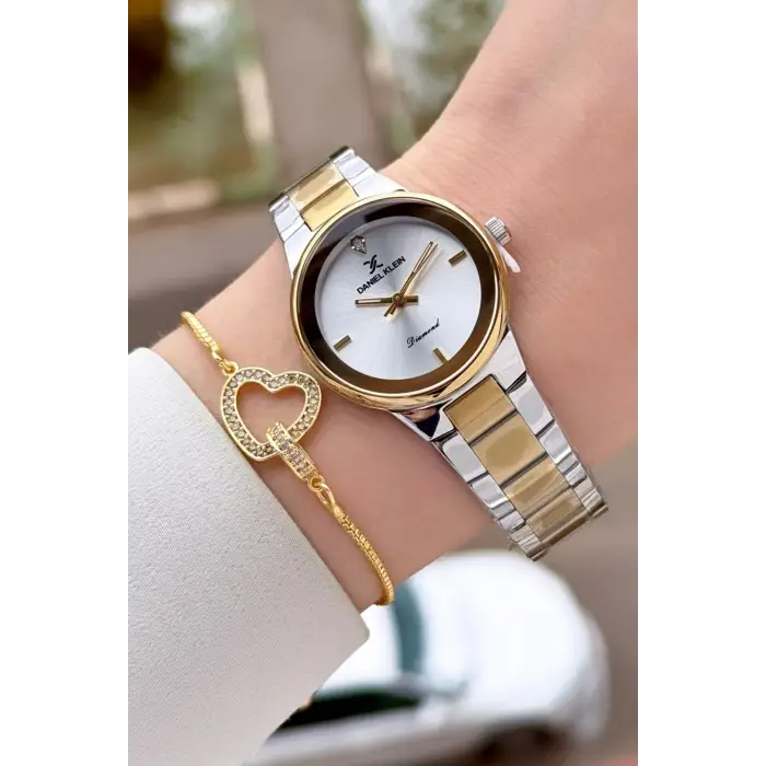 Pırlantalı Gold Gümüş Renk 30 mm Hediye Paketli Kadın Kol Saati ve Bileklik