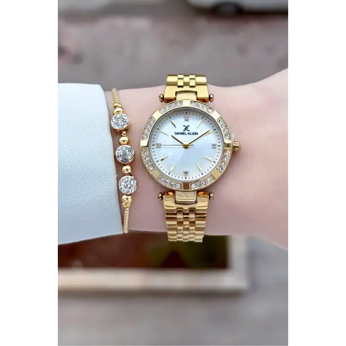 Gold Renk 30 Mm Kadın Kol Saati ve Bileklik