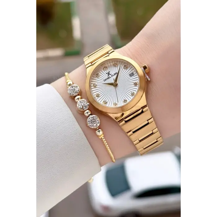 Gold Renk 30 Mm Kadın Kol Saati ve Bileklik