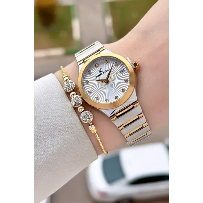 Gold Gümüş Renk 30 Mm Kadın Kol Saati ve Bileklik