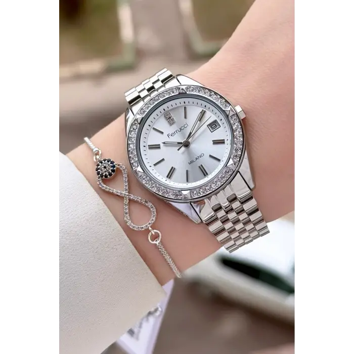 Gümüş Renk 34 Mm Kadın Kol Saati ve Bileklik