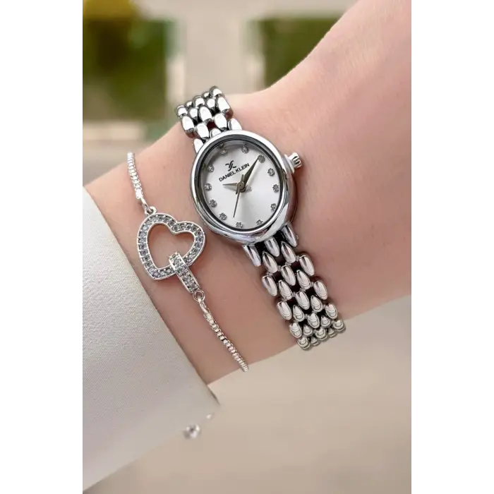Gümüş Renk 20,5 mm Kadın Kol Saati ve Bileklik