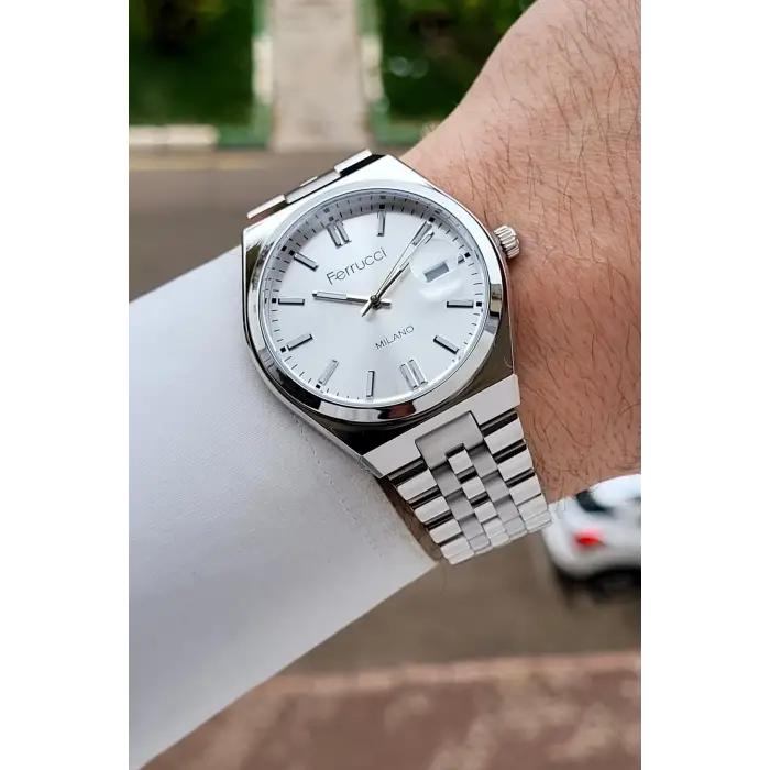 Gümüş Renk 40 Mm Erkek Kol Saati