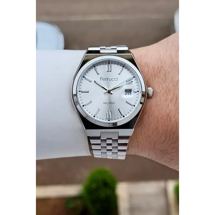 Gümüş Renk 40 Mm Erkek Kol Saati