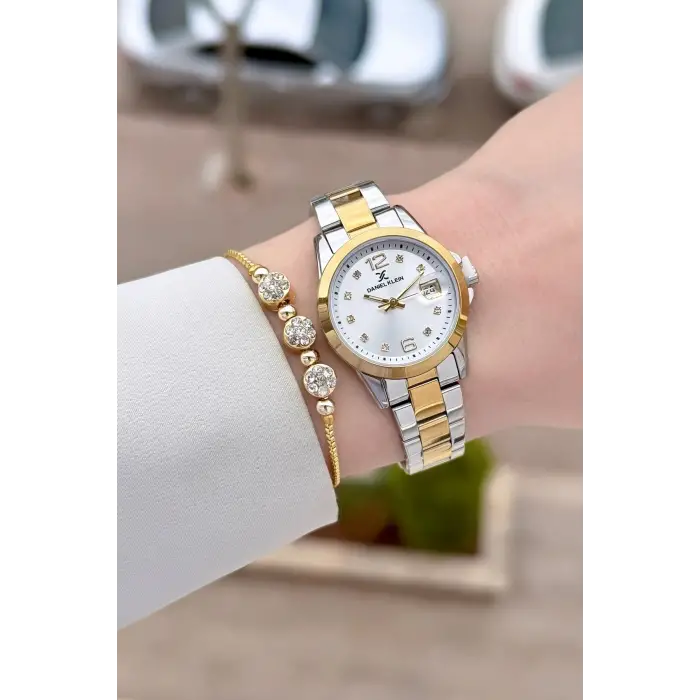Gold Gümüş Renk 28 mm Kadın Kol Saati ve Bileklik