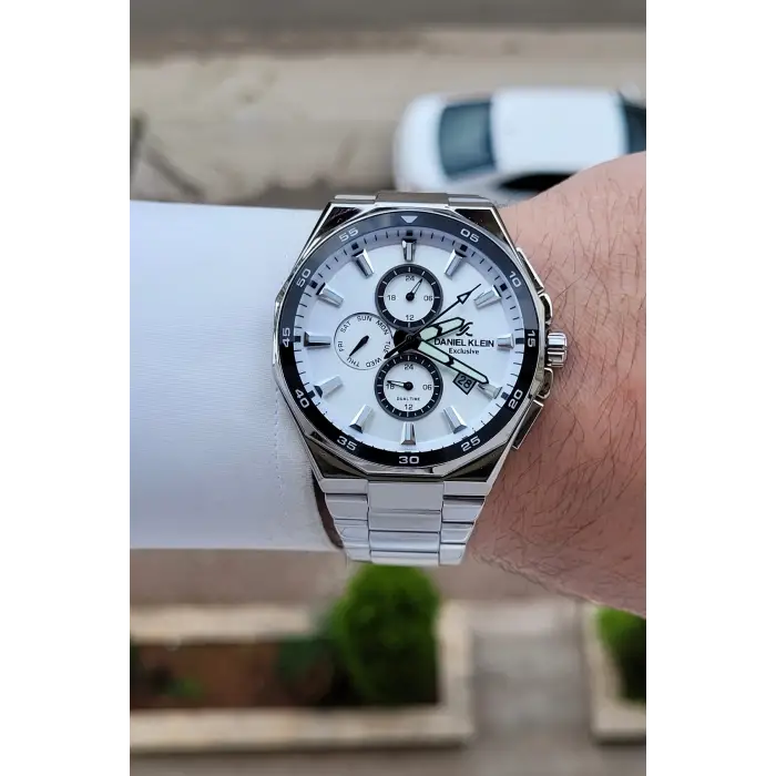 Gümüş Renk 43,5 Mm Erkek Kol Saati
