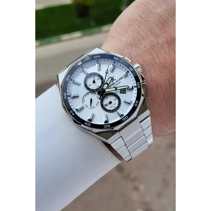 Gümüş Renk 43,5 Mm Erkek Kol Saati