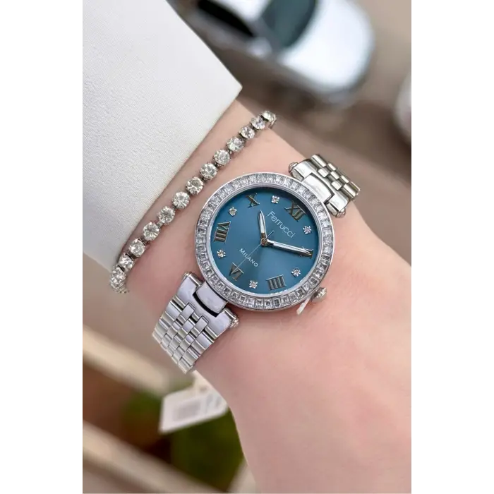 Kadranı Mavi Kordonu Gümüş Renk Kadın 30 Mm Kadın Kol Saati ve Hediye Bileklik