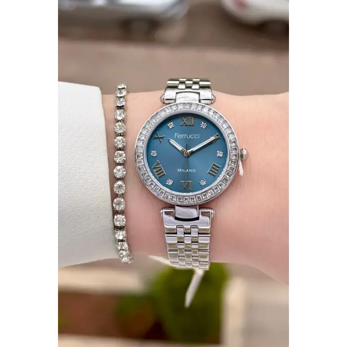 Kadranı Mavi Kordonu Gümüş Renk Kadın 30 Mm Kadın Kol Saati ve Hediye Bileklik