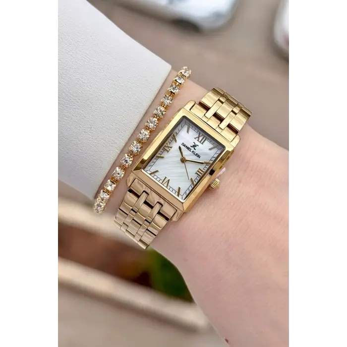 Kadranı Sedefli Kordonu Gold Renk 22 mm Kadın Kol Saati