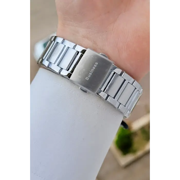 BUSINESS Kadranı Siyah Kordonu Gümüş Renk 45 Mm Full Çelik 5 ATM Erkek Kol Saati