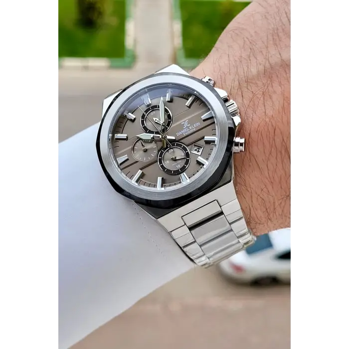 Kadranı Kahverengi Kordonu Gümüş Renk 44 Mm İç Göstergeleri Aktif Erkek Kol Saati