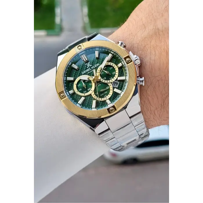 Kadranı Yeşil Kordonu Gümüş Renk 46,5 Mm Hediye Paketli Erkek Kol Saati