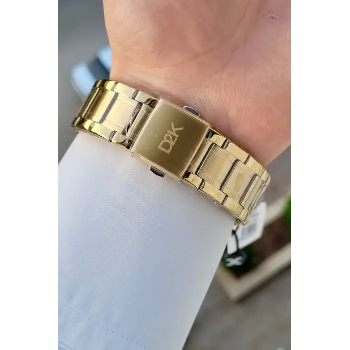 Kadranı Siyah Kordonu Gold Renk 42,5 Mm Hediye Paketli Erkek Kol Saati