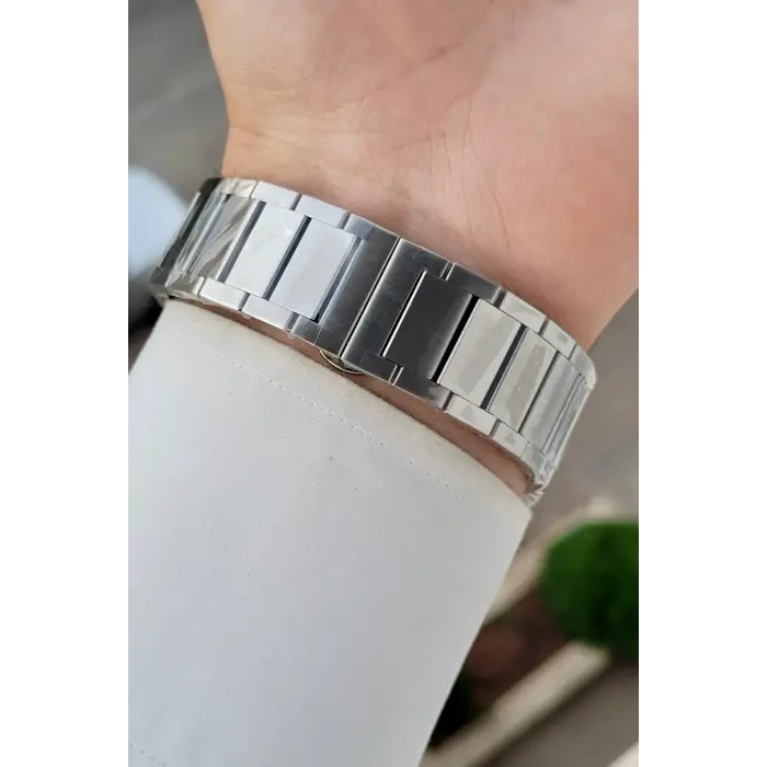 Gümüş Renk Hediye Paketli 44 Mm Erkek Kol Saati