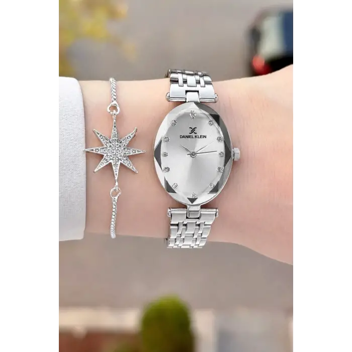 Gümüş Renk Hediye Paketli 24 Mm Kadın Kol Saati ve Bileklik