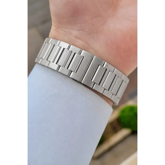 Kadranı Siyah Kordonu Gümüş Renk 44 Mm Hediye Paketli İç Göstergeleri Aktif Erkek Kol Saati