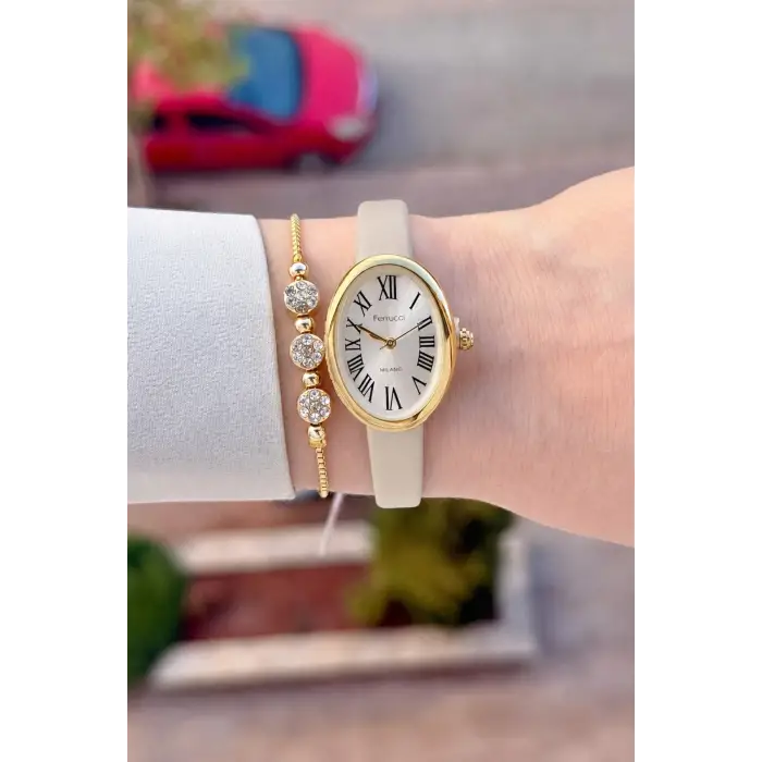 Kasası Gold Kordonu Krem Renk Hediye Paketli 22 Mm 5 ATM Kadın Kol Saati