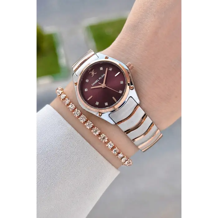 Kadranı Bordo Kordonu Rose Gümüş Renk 30 mm Hediye Paketli Kadın Kol Saati