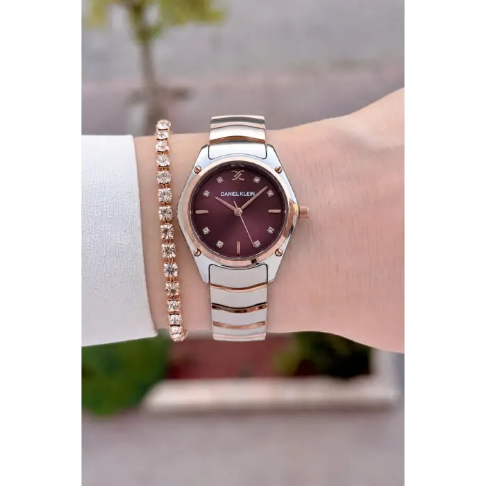 Kadranı Bordo Kordonu Rose Gümüş Renk 30 mm Hediye Paketli Kadın Kol Saati
