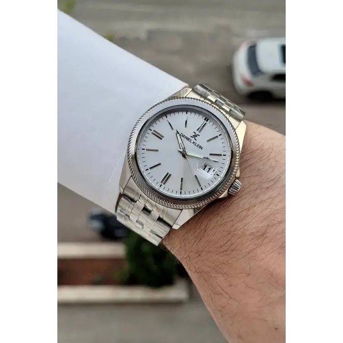 Gümüş Renk 41 Mm 5 ATM Takvimli Hediye Paketli Erkek Kol Saati