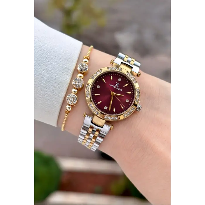 Kadranı Bordo Kordonu Gold Gümüş Renk 30 Mm Crystal Cam Hediye Paketli Kadın Kol Saati