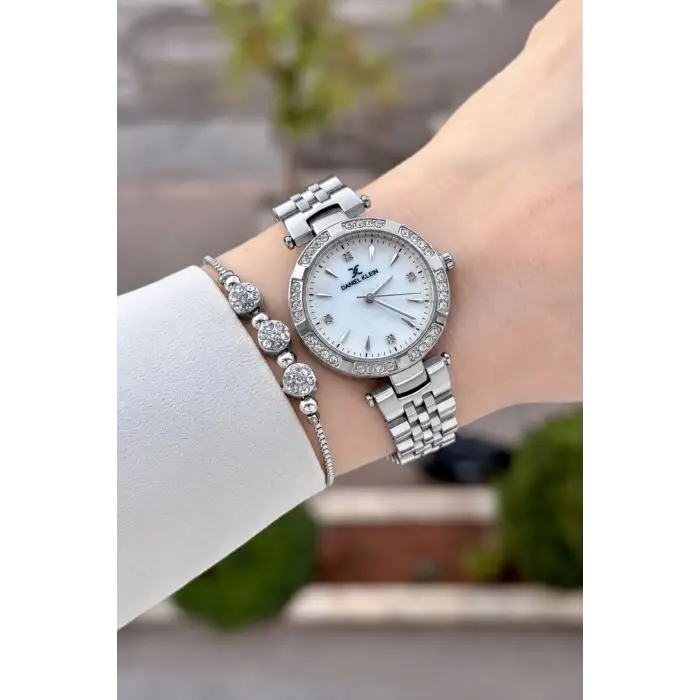 Gümüş Renk 30 Mm Crystal Cam Hediye Paketli Kadın Kol Saati