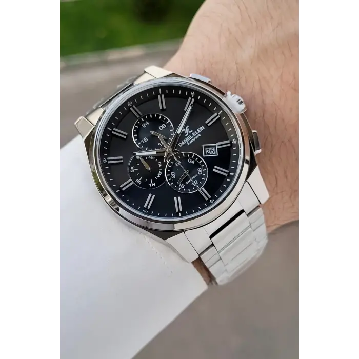 Kadranı Siyah Kordonu Gümüş Renk 44 Mm İç Göstergeleri Aktif Hediye Paketli Erkek Kol Saati
