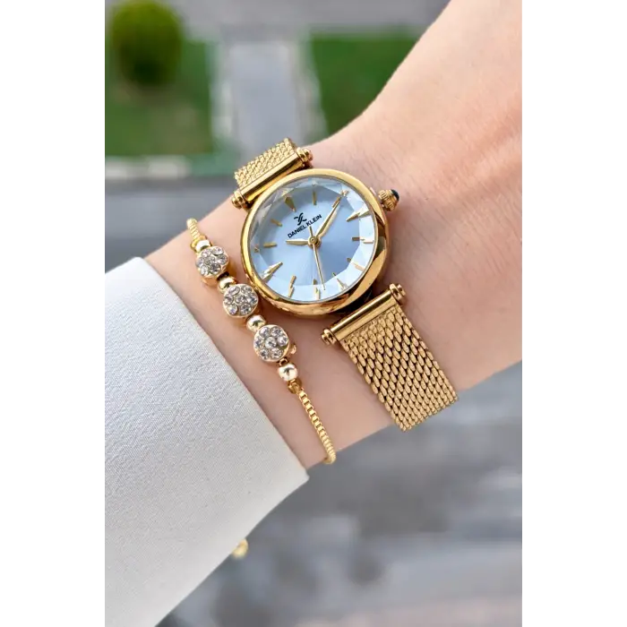Kadranı Mavi Kordonu Gold Renk 26 Mm Hediye Paketli Kadın Kol Saati