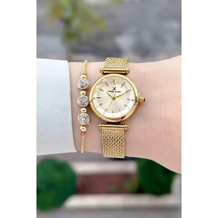 Kadranı Sarı Kordonu Gold Renk 26 Mm Hediye Paketli Kadın Kol Saati
