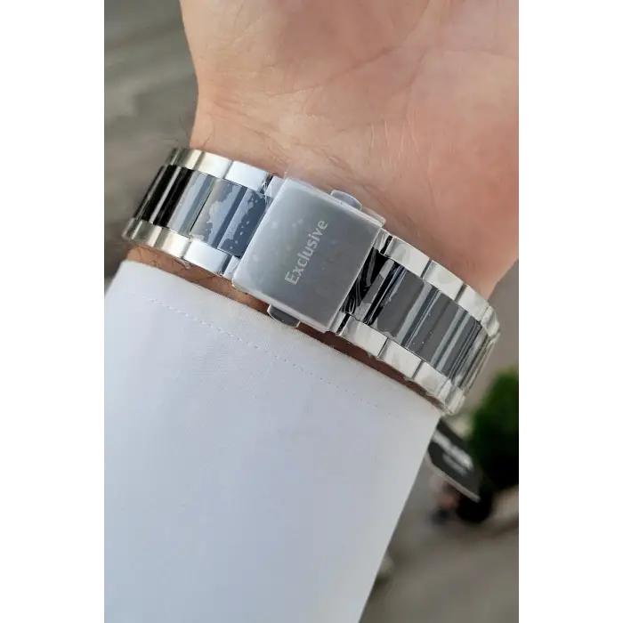 Gümüş Siyah Renk 44 Mm İç Göstergeleri Aktif Hediye Paketli Erkek Kol Saati