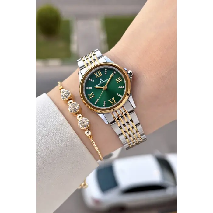 Kadranı Yeşil Kordonu Gold Gümüş Renk 28 Mm Hediye Paketli Kadın Kol Saati