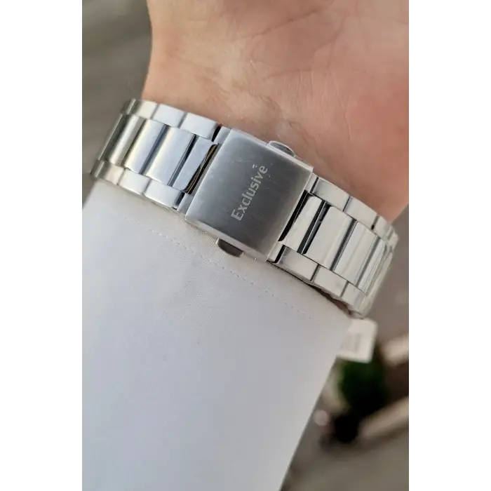 Gümüş Renk 44 Mm İç Göstergeleri Aktif Hediye Paketli Erkek Kol Saati