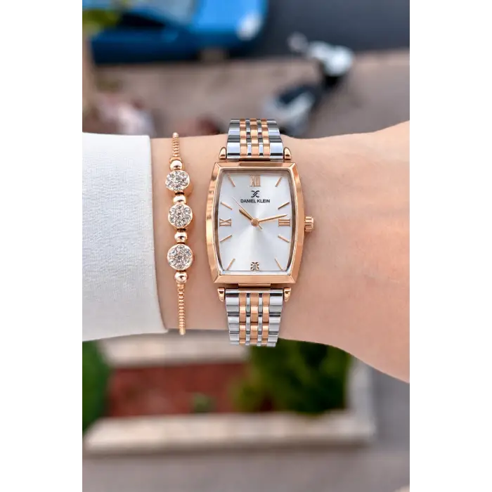 Rose Gümüş Renk 24 Mm Hediye Paketli Kadın Kol Saati