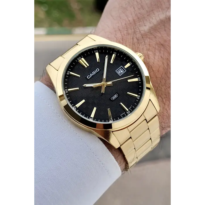 Casio Kadranı Siyah Kordonu Gold Renk Erkek Kol Saati