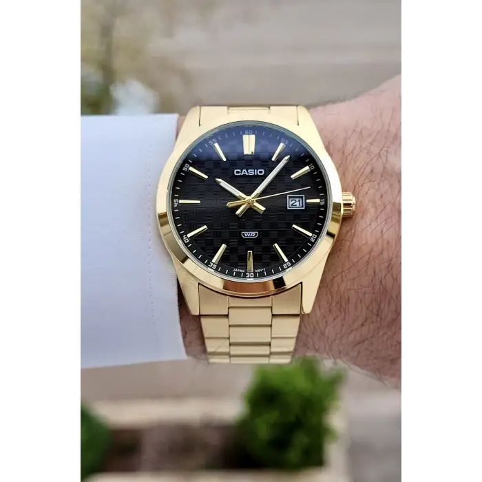 Casio Kadranı Siyah Kordonu Gold Renk Erkek Kol Saati