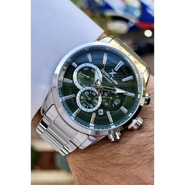 Daniel Klein DKISTE781 Kadranı Yeşil Renk İç Göstergeleri Aktif Erkek Kol Saati