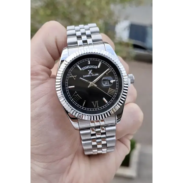 Daniel Klein DKISTE831 Kadranı Siyah Kordonu Gümüş Renk Takvim ve Gün Fonksiyonlu Erkek Kol Saati