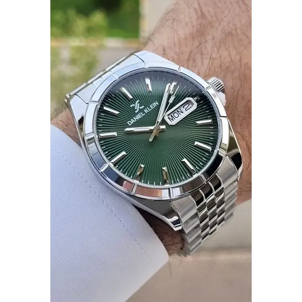 Daniel Klein DKISTE845 Kadranı Yeşil Kordonu Gümüş Renk Takvim ve Gün Fonksiyonlu Erkek Kol Saati