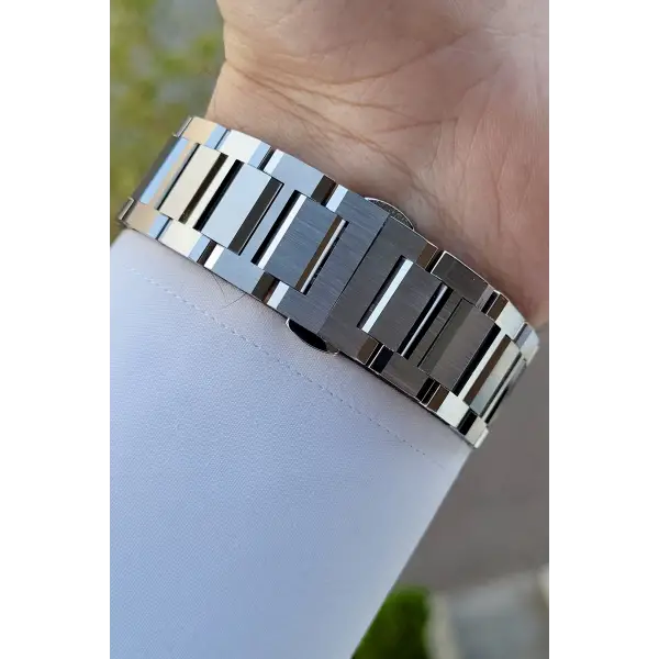 Daniel Klein DKISTE894 Kadranı Siyah Kordonu Gümüş Renk İç Göstergeleri Aktif Klipsli Erkek Kol Saati