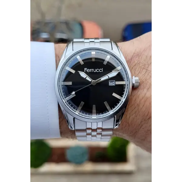 Ferrucci FCISTE251 Kadranı Siyah Kordonu Gümüş Renk Takvimli Erkek Kol Saati