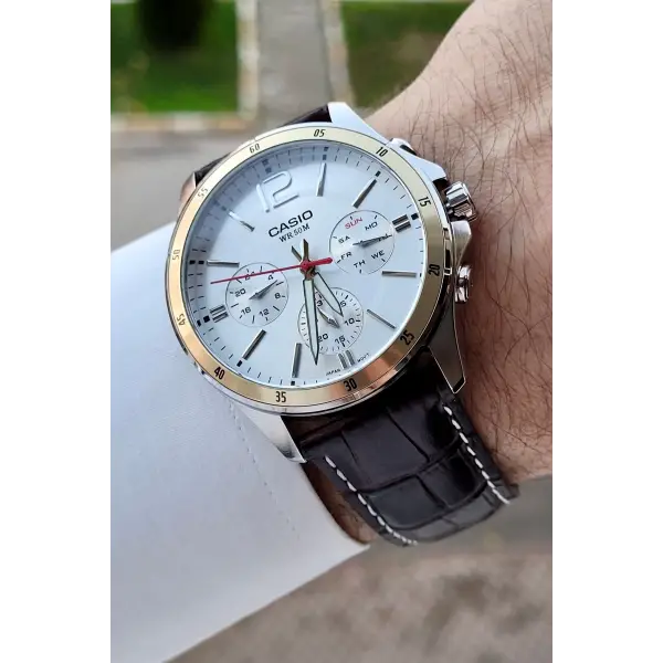 Casio CSISTE1 Kasası Gümüş Kordonu Acı Kahverengi Renk Göstergeli Fonksiyonel Erkek Kol Saati