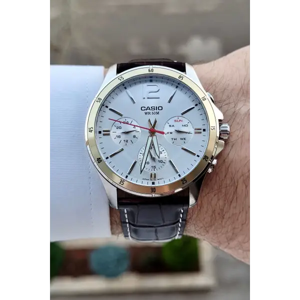 Casio CSISTE1 Kasası Gümüş Kordonu Acı Kahverengi Renk Göstergeli Fonksiyonel Erkek Kol Saati