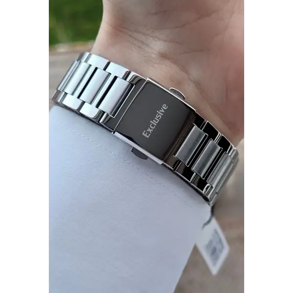 Daniel Klein DKISTE982 Kadranı Beyaz Kordonu Gümüş Renk İç Göstergeleri Aktif Erkek Kol Saati