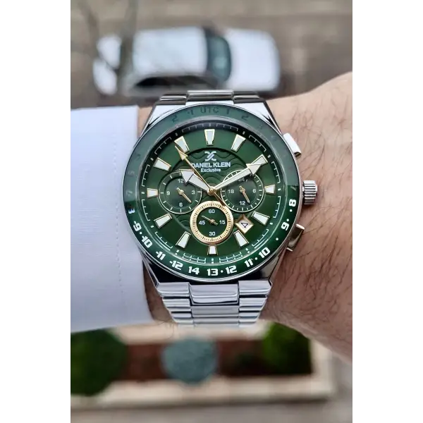 Daniel Klein DKISTE984 Kadranı Yeşil Kordonu Gümüş Renk İç Göstergeleri Aktif Erkek Kol Saati