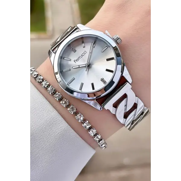 Ferrucci FCISTE255 Gümüş Renk Hediye Paketli Kadın Kol Saati ve Bileklik